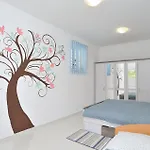 Vakantiehuis 04 *