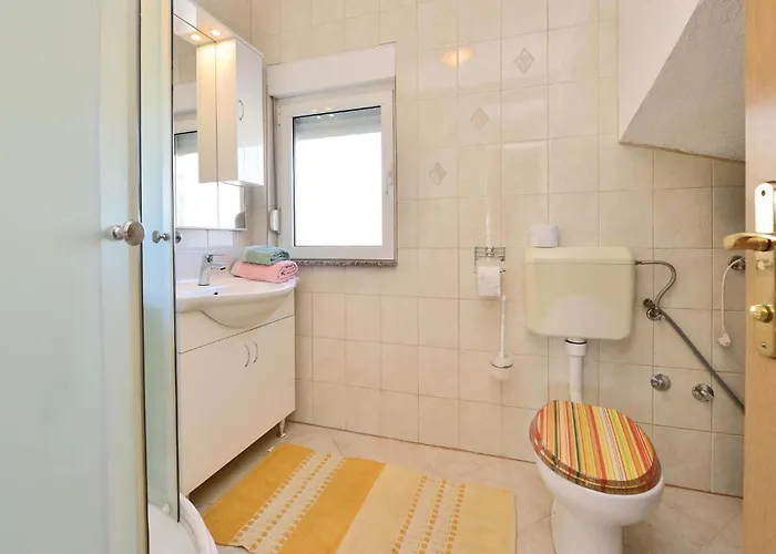 04 Lišane Ostrovičke