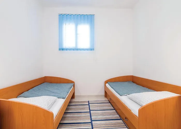 04 Nyaraló Lišane Ostrovičke